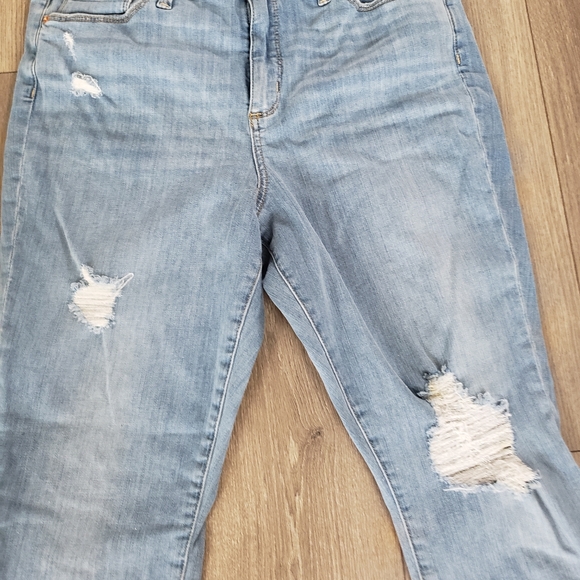 Universal Thread Jeans - Picture 3 of 6